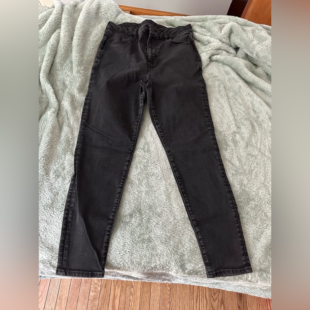 American Eagle Outfitters Charcoal Skinny Jeans
